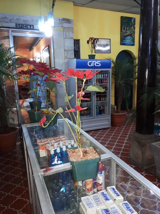 Hotel Casa Del Viajero Кетцалтенанго Екстериор снимка